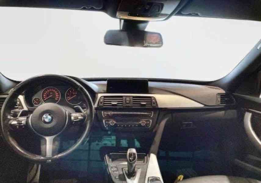 BMW řady 3 GT 320i xDrive aut M-sport - foto 17