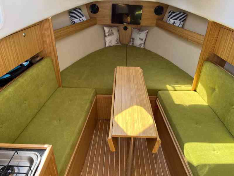 POUŽITÁ loď Laguna700 Cruiser r.v.2023+Mercury F30 - foto 6