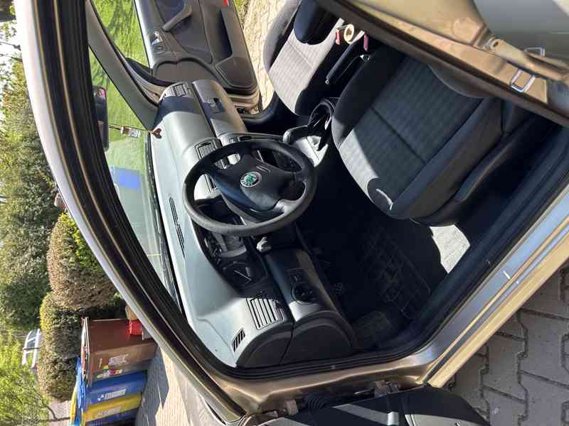 Škoda Octavia I. 1,9 TDI - foto 5