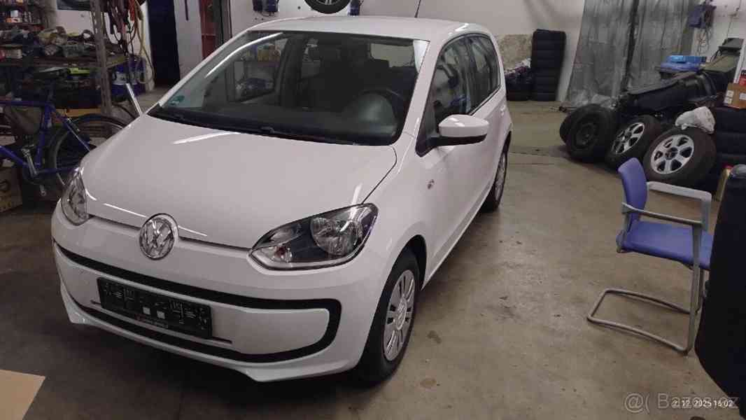 Volkswagen up! 1,0 - foto 10