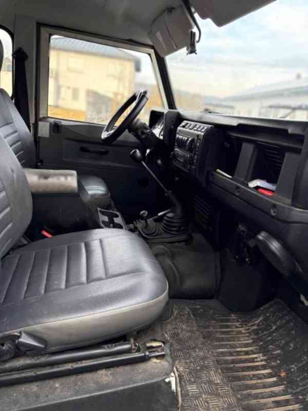 4x4 sklápěč 3.5t Land Rover, naviják - foto 8