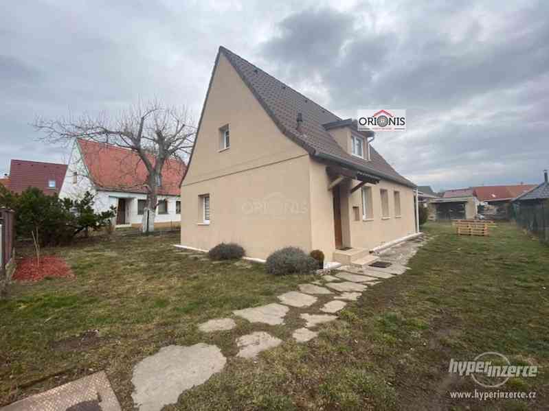 Prodej rodinného domu se zahradou v klidné části Klášterce nad Ohří - foto 1