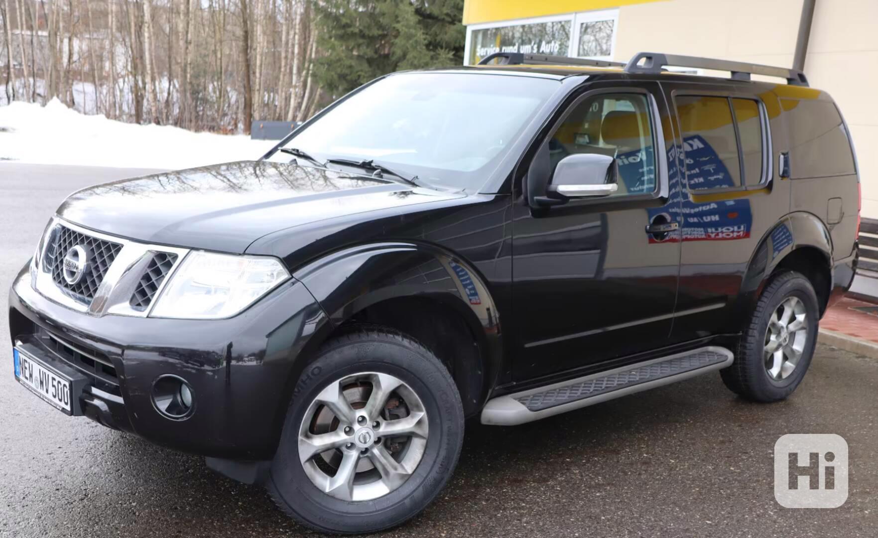 Nissan Pathfinder 2.5 dCi SE 140kw - foto 1