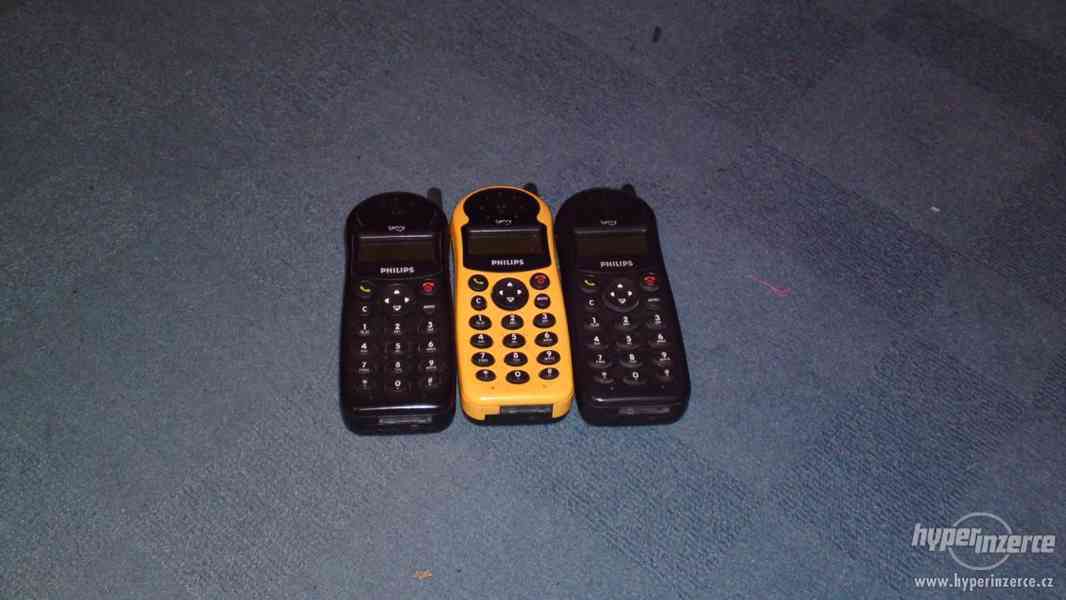 prodam historicke mobily pro sberatele - temer zadarmo ! - foto 1