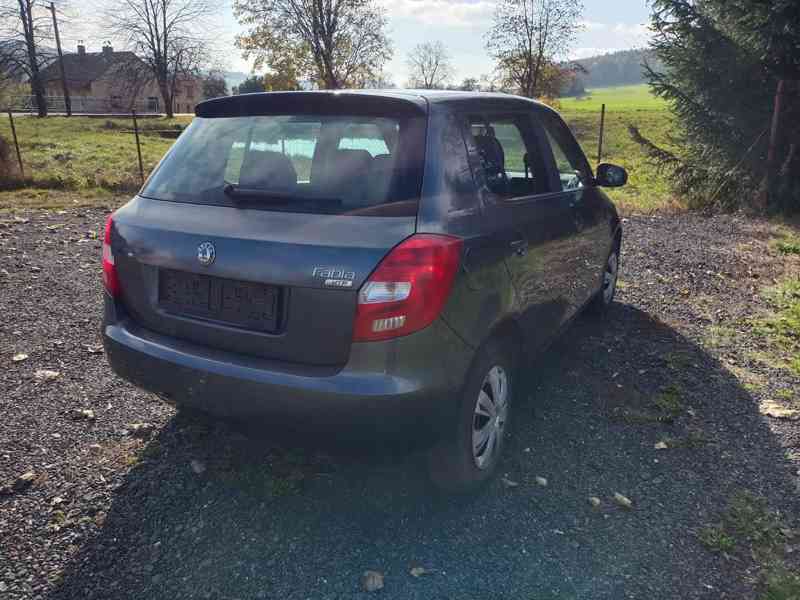 Škoda Fabia 1.2 44Kw RV.2009 - NOVÁ STK  - foto 13