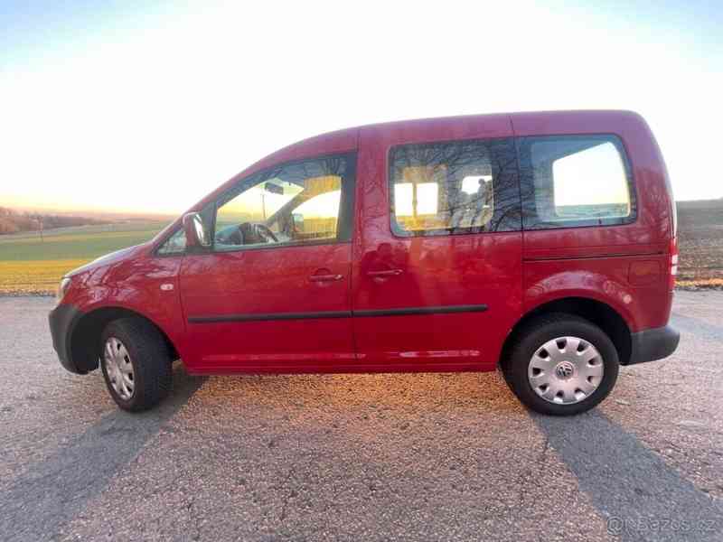 Volkswagen Caddy 1,6 - foto 3