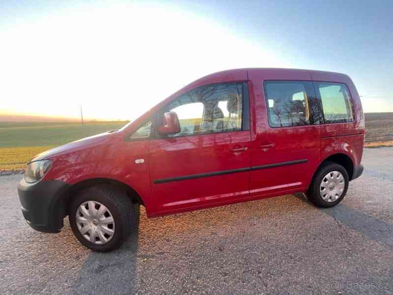 Volkswagen Caddy 1,6 - foto 16
