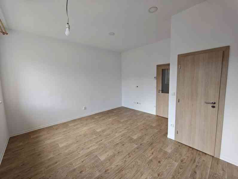 Pronájem bytu 2+kk 42 m², Skuteč - foto 2