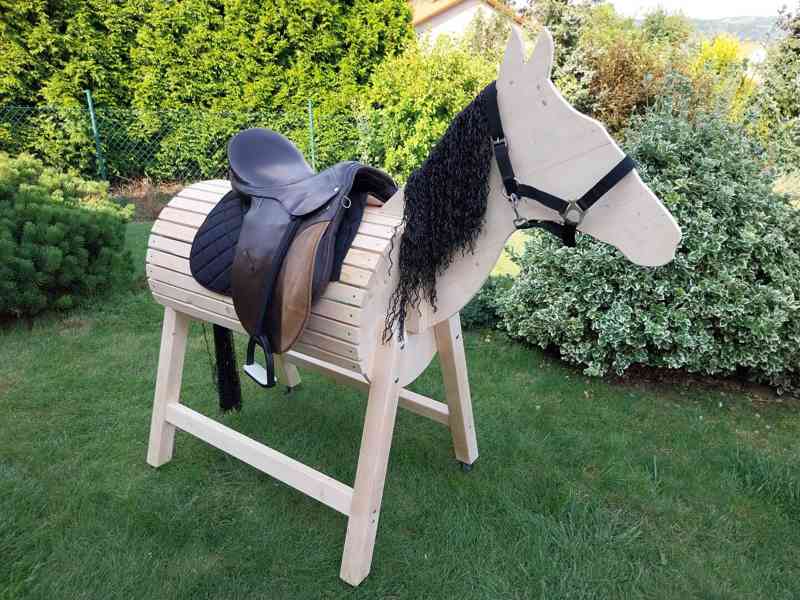 Dřevěný kůň - foto 3