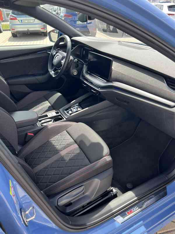 Vyjímečná Škoda Octavia RS 2,0 TDI-147kW, speciální lakování - foto 8