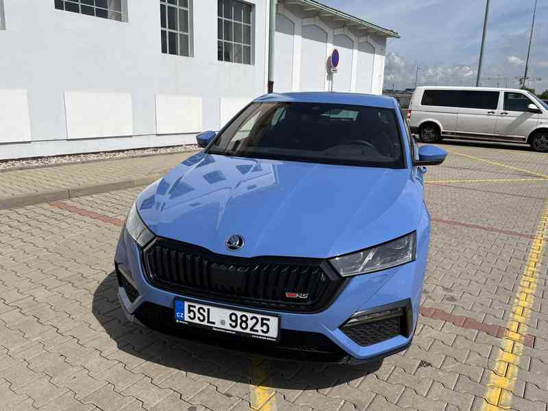 Vyjímečná Škoda Octavia RS 2,0 TDI-147kW, speciální lakování - foto 2