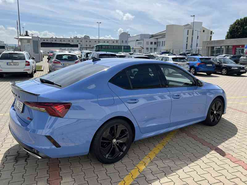 Vyjímečná Škoda Octavia RS 2,0 TDI-147kW, speciální lakování - foto 5