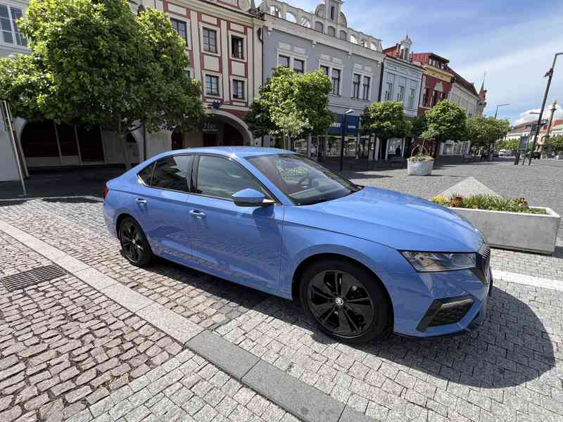 Vyjímečná Škoda Octavia RS 2,0 TDI-147kW, speciální lakování - foto 17