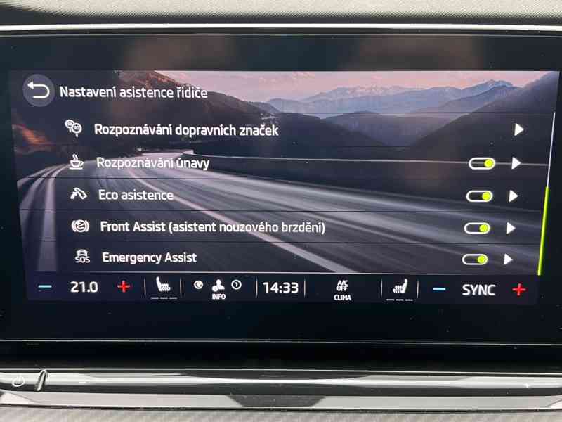 Vyjímečná Škoda Octavia RS 2,0 TDI-147kW, speciální lakování - foto 34