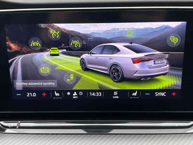 Vyjímečná Škoda Octavia RS 2,0 TDI-147kW, speciální lakování - foto 32