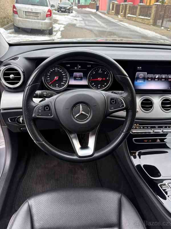 Mercedes-Benz Třídy E 2,0   220 CDI Combi, 4x4 - foto 13