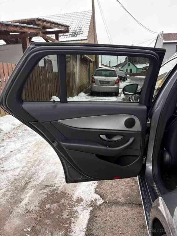 Mercedes-Benz Třídy E 2,0   220 CDI Combi, 4x4 - foto 11