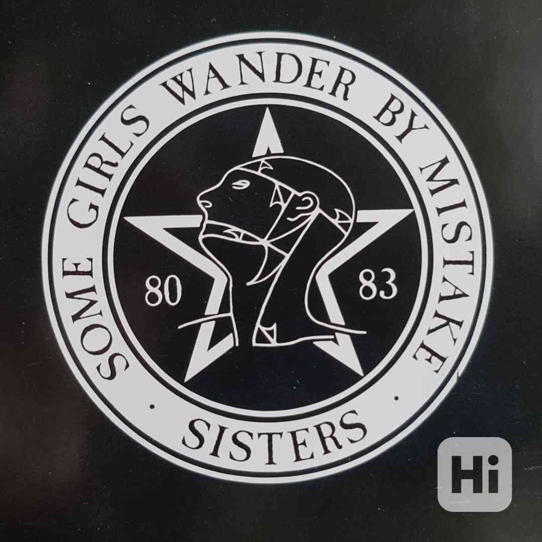 CD - SISTERS OF MERCY / Some Girls Wander by Mistake - foto 1