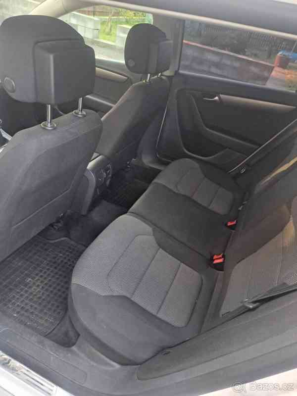 Volkswagen Passat B7 - foto 3