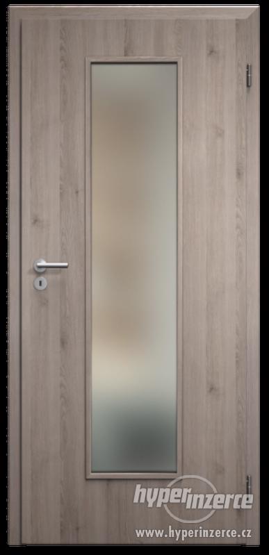 Dveře Elegant Komfort + obložky a kování (SAPELI 80cm-Pravé) - foto 1