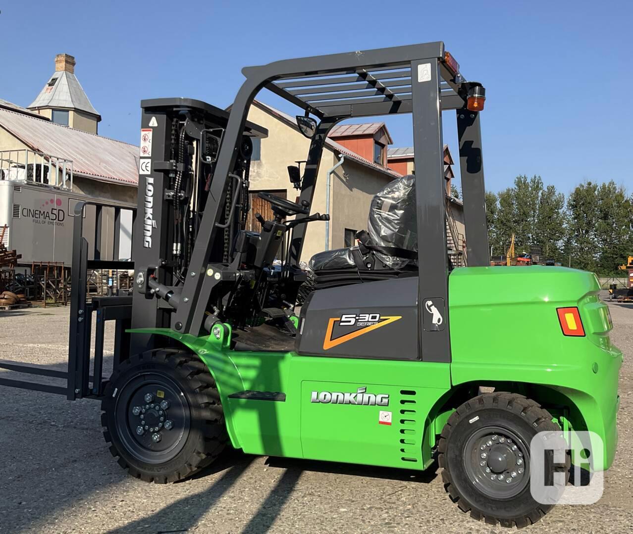 Vysokozdvižný vozík crona CPD30 - ELEKTRICKÝ - foto 1
