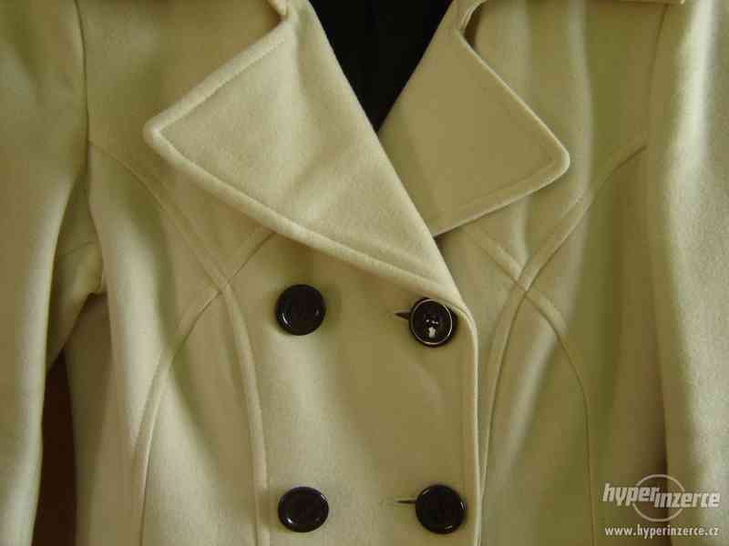 Dámský flaušový kabátek - foto 3