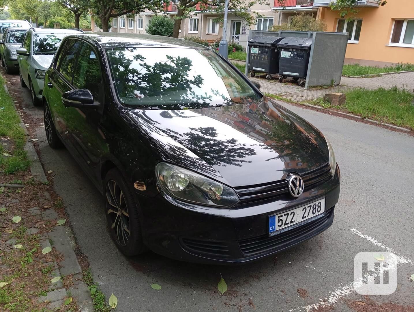 Volkswagen Golf 6 - foto 1