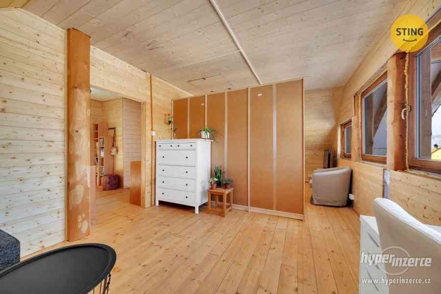 Prodej srubu 4+ kk, Libušín s pozemkem 1500 m2 - foto 2