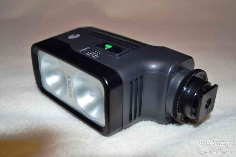 Halogenové světlo pro kamery Sony HVL-20DW2 - foto 1