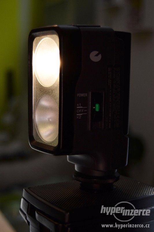 Halogenové světlo pro kamery Sony HVL-20DW2 - foto 4