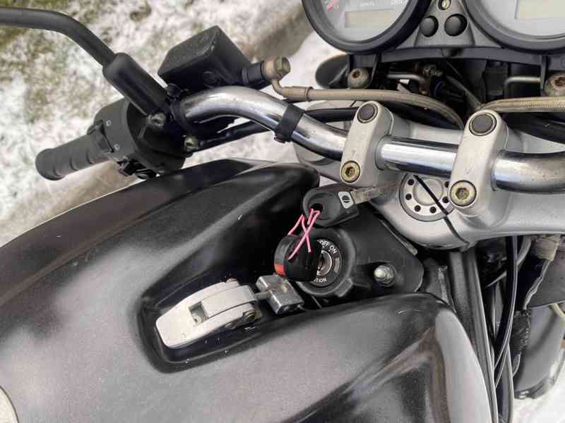 Ducati monster 620 - foto 9
