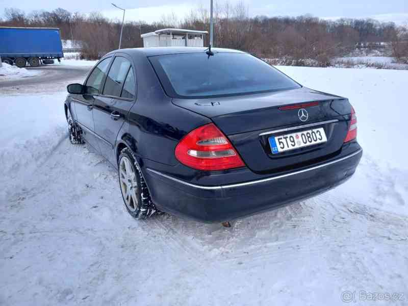 Mercedes-Benz Třídy E 320	 - foto 8