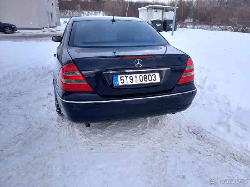 Mercedes-Benz Třídy E 320	 - foto 7