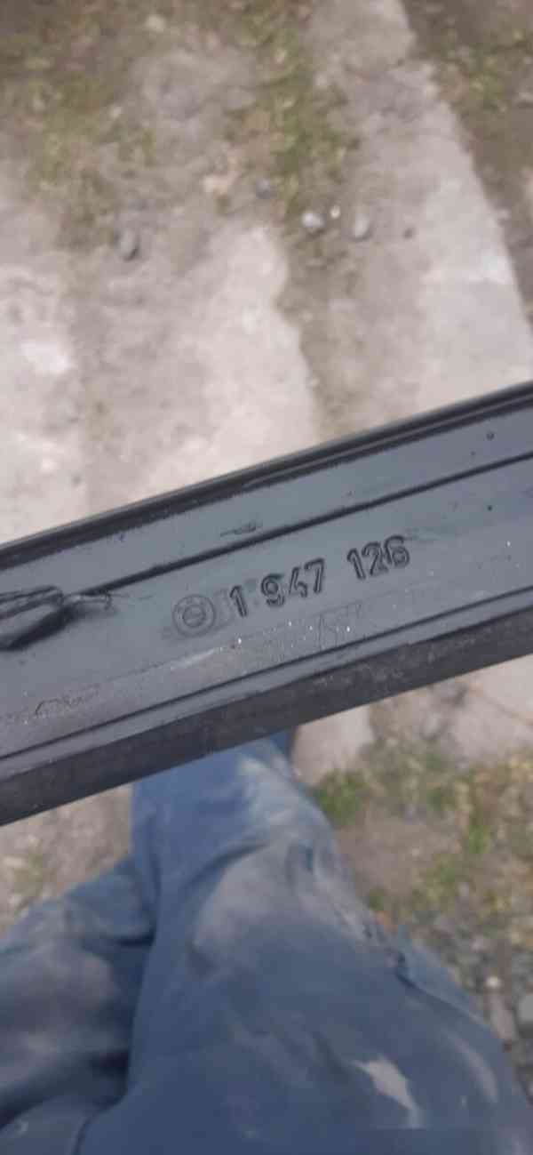 Bmw E30 Touring zadní spoiler 1947126 - foto 1