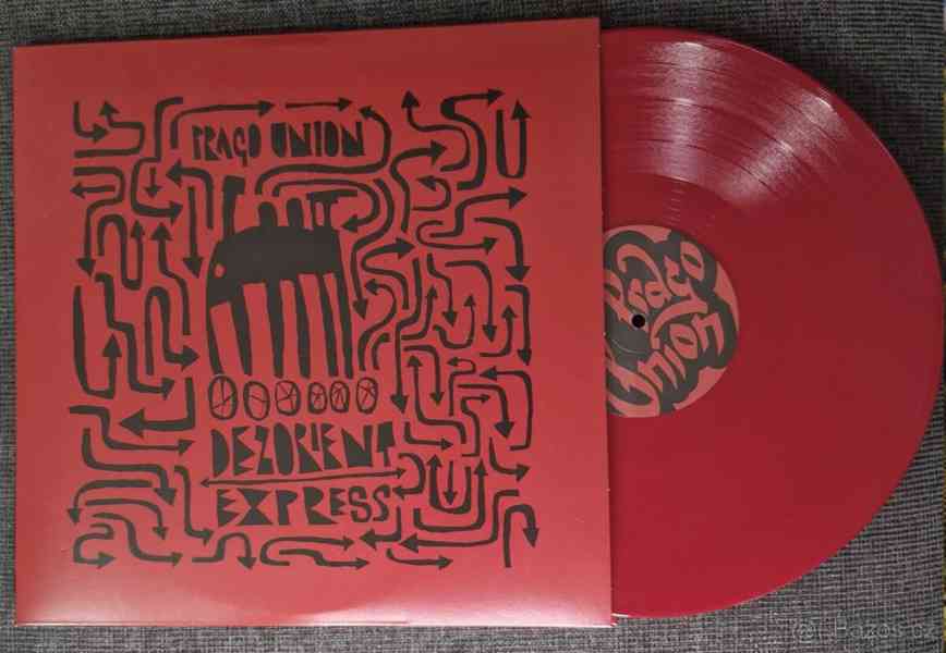 Prago Union – Dezorient Express  (3 LP - red vinyl) - foto 3