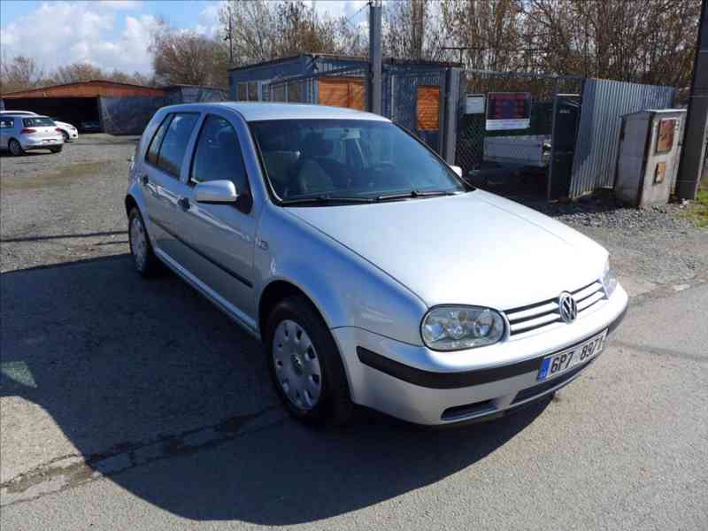 Volkswagen Golf 1,9 TDI KLIMA, TAŽNÉ - foto 2