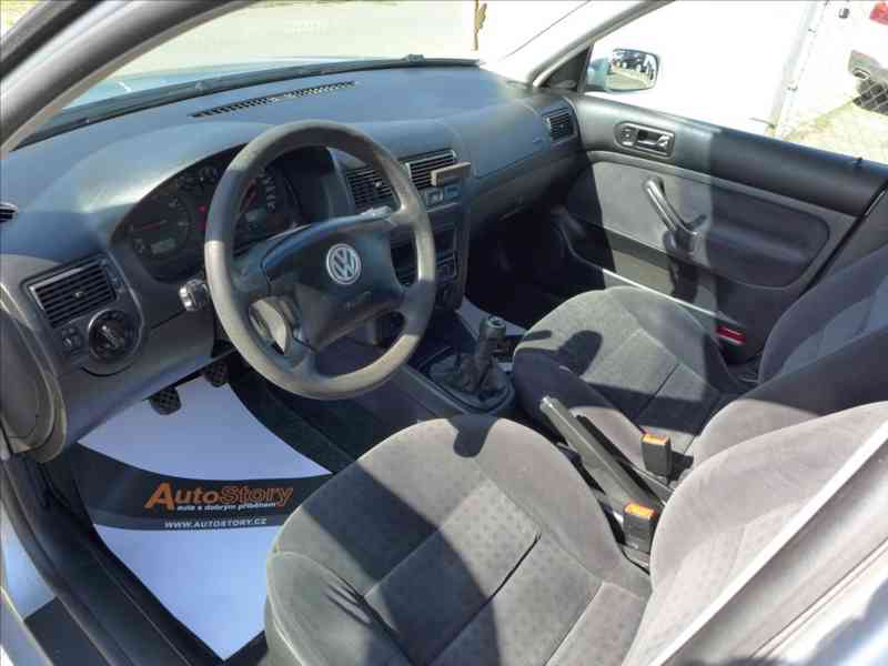 Volkswagen Golf 1,9 TDI KLIMA, TAŽNÉ - foto 5
