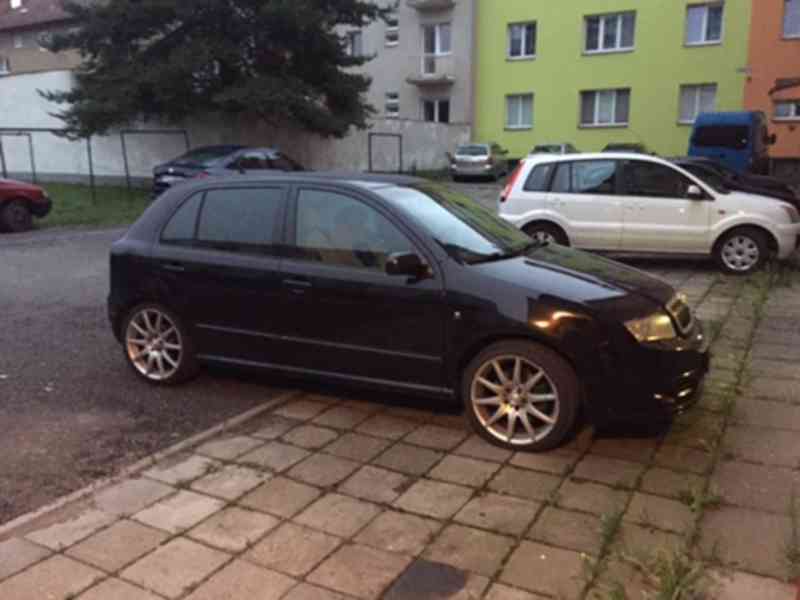 Škoda Fabia RS 1,9 TDi, 128kW, rok 2006 - foto 2