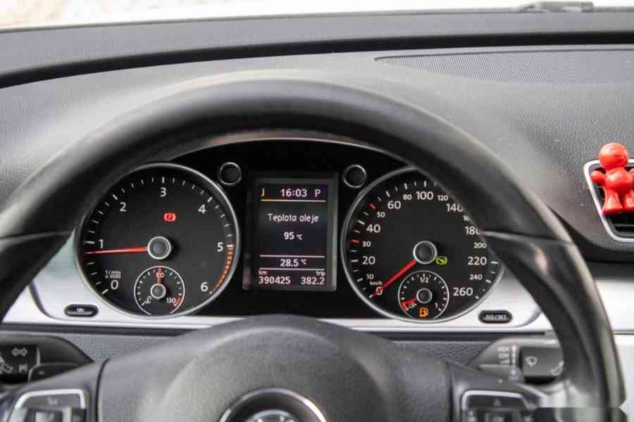 Volkswagen Passat Variant 2.0 TDI BMT 170k Highline 4MOTION - foto 16