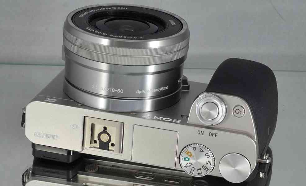 Sony A6000Y+2x objektiv*24 Mp*Full HDV*WIFI*500Exp - foto 7
