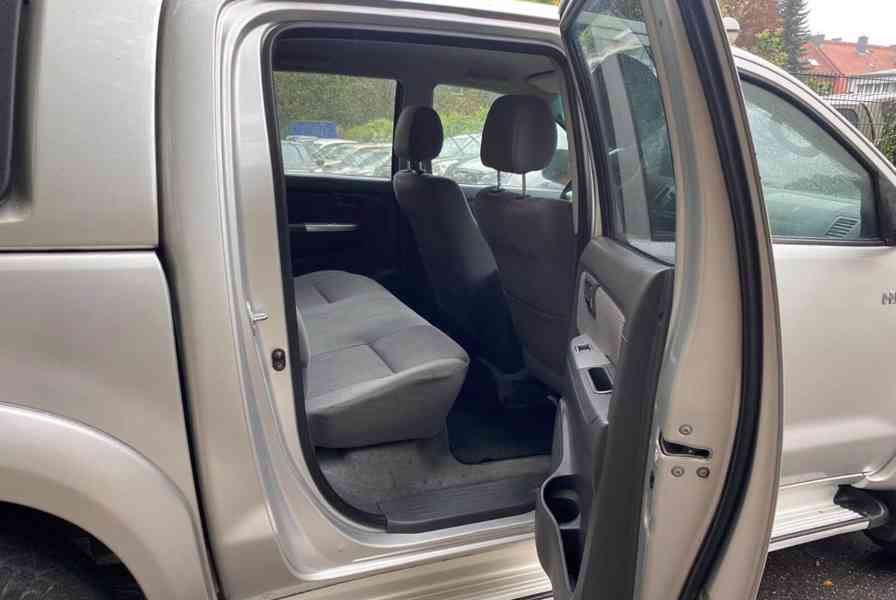 Toyota Hilux3.0 D-4D 126kw - foto 3
