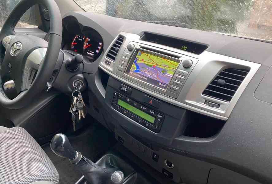 Toyota Hilux3.0 D-4D 126kw - foto 14