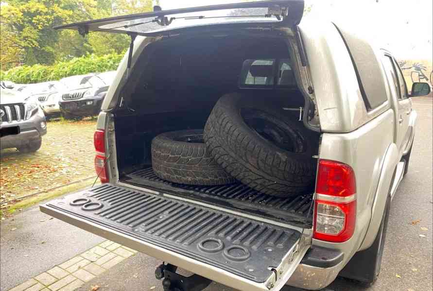 Toyota Hilux3.0 D-4D 126kw - foto 5