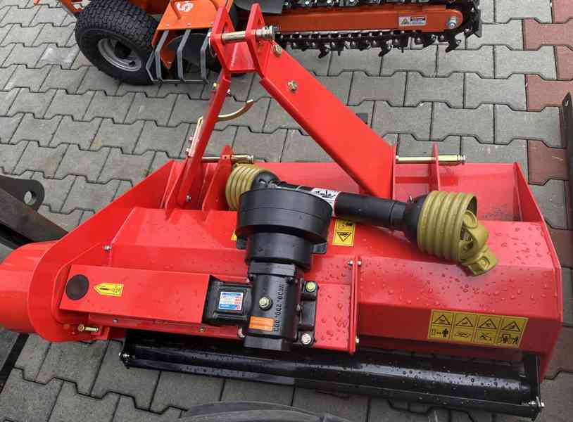 Mulčovač za traktor FME-125 s kardanem - foto 3