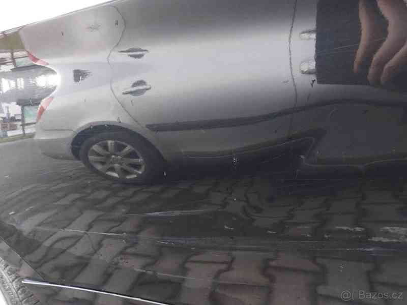 BMW Řada 3 2,0   320d touring - foto 8