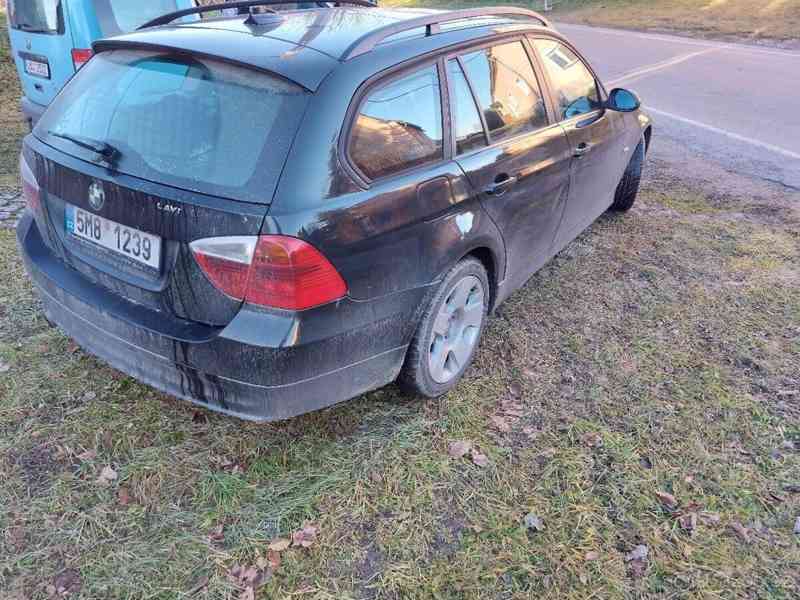 BMW Řada 3 2,0   320d touring - foto 3