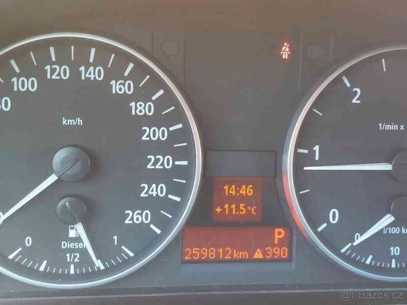 BMW Řada 3 2,0   320d touring - foto 7