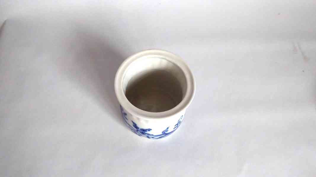 T013_ Nádobka, cibulák, porcelán, retro  - foto 2