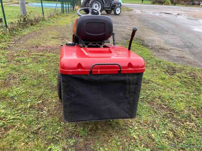 Zahradní traktor Toro DH 200 ( Karsit ČR ) - foto 5