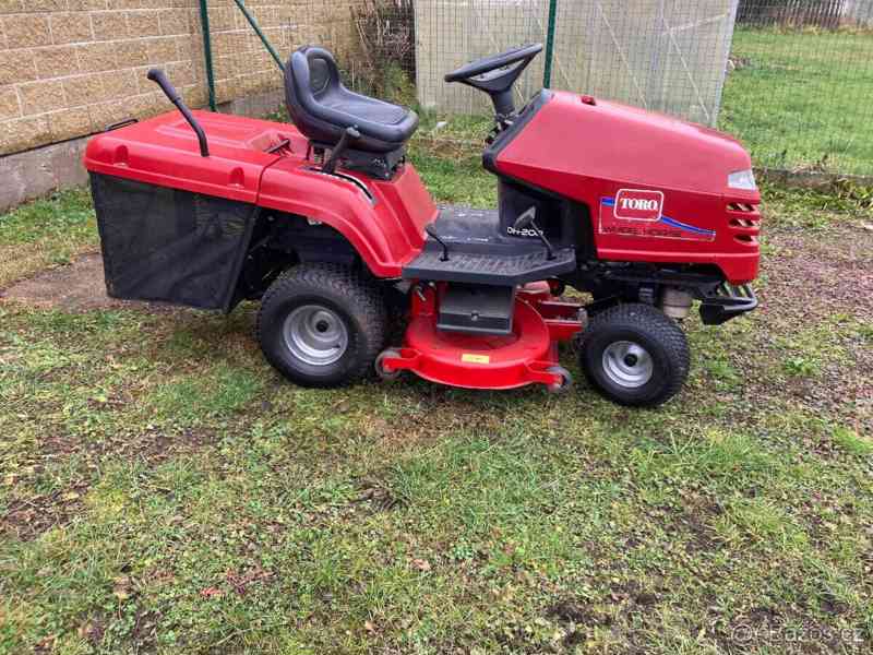 Zahradní traktor Toro DH 200 ( Karsit ČR ) - foto 7